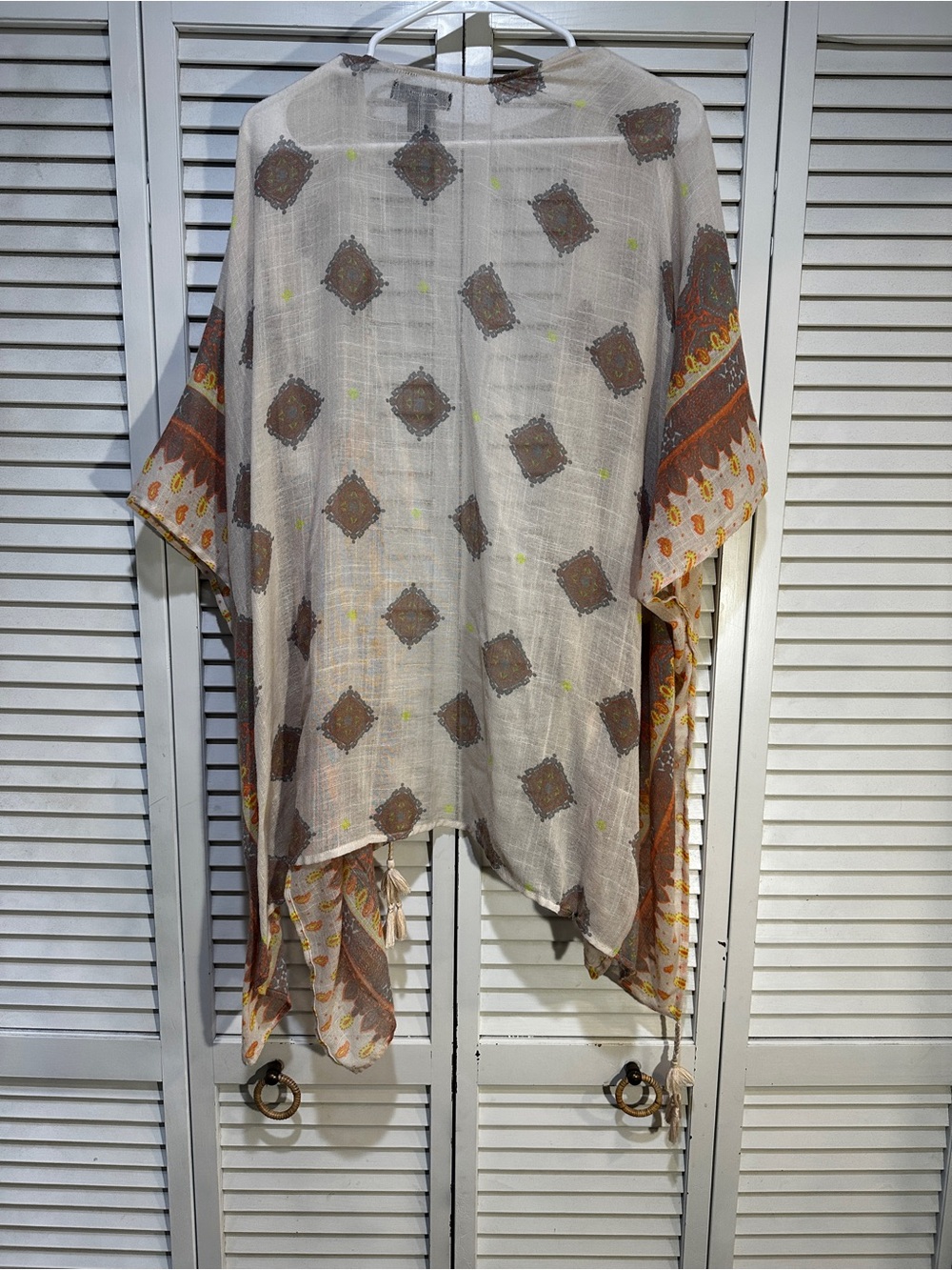 Steve Madden Boho Tassel Kimono Shawl Sheer Festival Beach Cover Up Neon Yellow - Picture 3 of 7
